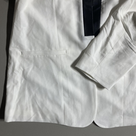 TORRID IVORY WHITE FAUX LEATHER TRIM OPEN BLAZER Size 3 (3X) Classy Office EUC - Picture 6 of 9